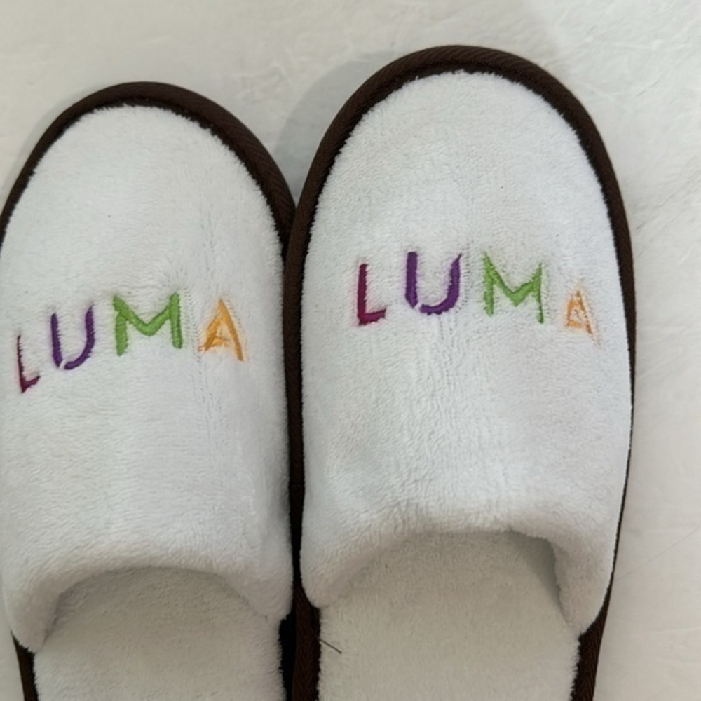 Escarra Collection x LUMA New Pair of Slippers OSFM